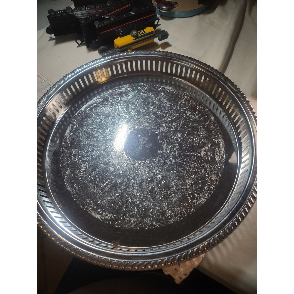 Vintage Irvinware Silver Plated Round Serving Tray Pierced Gallery Made USA 12in